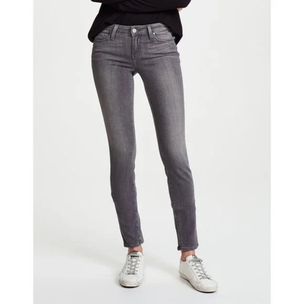 PAIGE Denim Verdugo Ultra Skinny Jeans in Silvie (Gray) Size 26